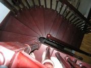 Фирма РеалТорг изготовит лестницы  любого типа и сложности.