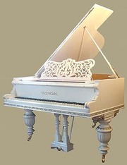 Продам белый кабинетный рояль Carl Schroder