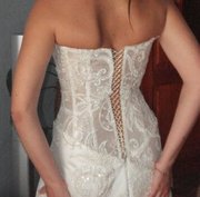 Шикарное свадебное платье ручной вышивки