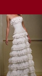 Продаю элегантное итальянское свадебное платье Бегония 