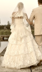Красивое Свадебное платье,  акссесуары в подарок