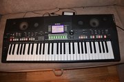 Yamaha PSR-S550