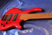 Бас-гитара Dean edge 5,  Made in Korea RED 