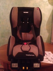 Продам автокресло RECARO Young Expert plus + Платформа RECARO Isofix