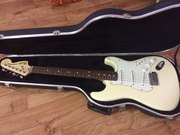 Срочно! Продам Fender Stratocaster!