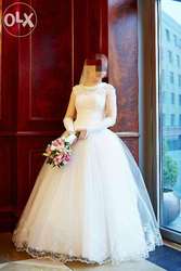 свадебное платье (размер 44-46)