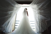 Продам свадебное платье срочно в Харькове 