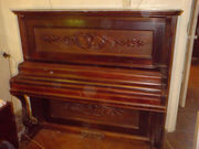 Продам антикварное американское вертикальное пианино Crown конца 19 ве