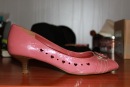 Розовые лаковые туфли на маленьком каблучке испортивные босоножки